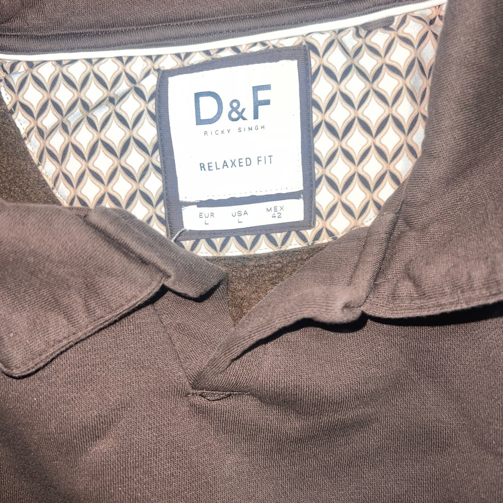 D&F Men's Black Collared Pullover Sweatshirt - Picture 2 of 4